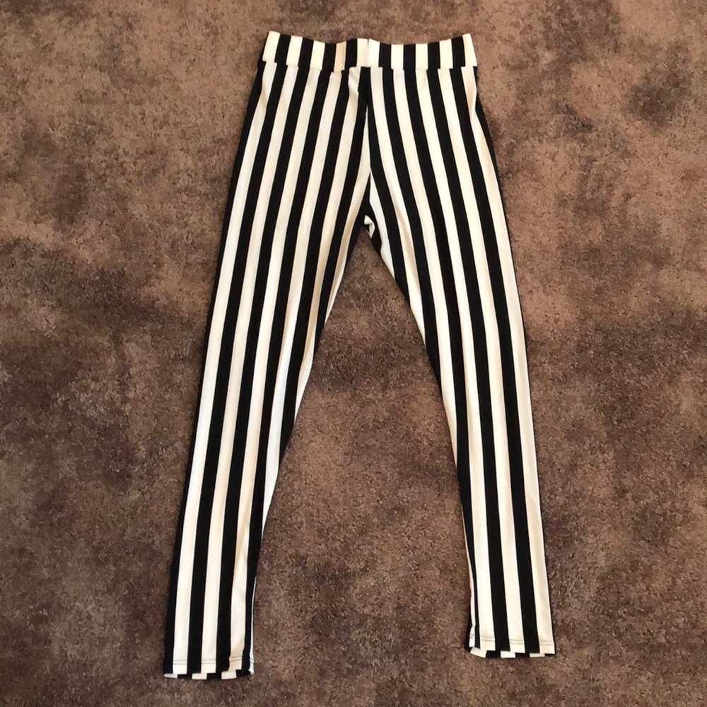 Striped leggings size M/L